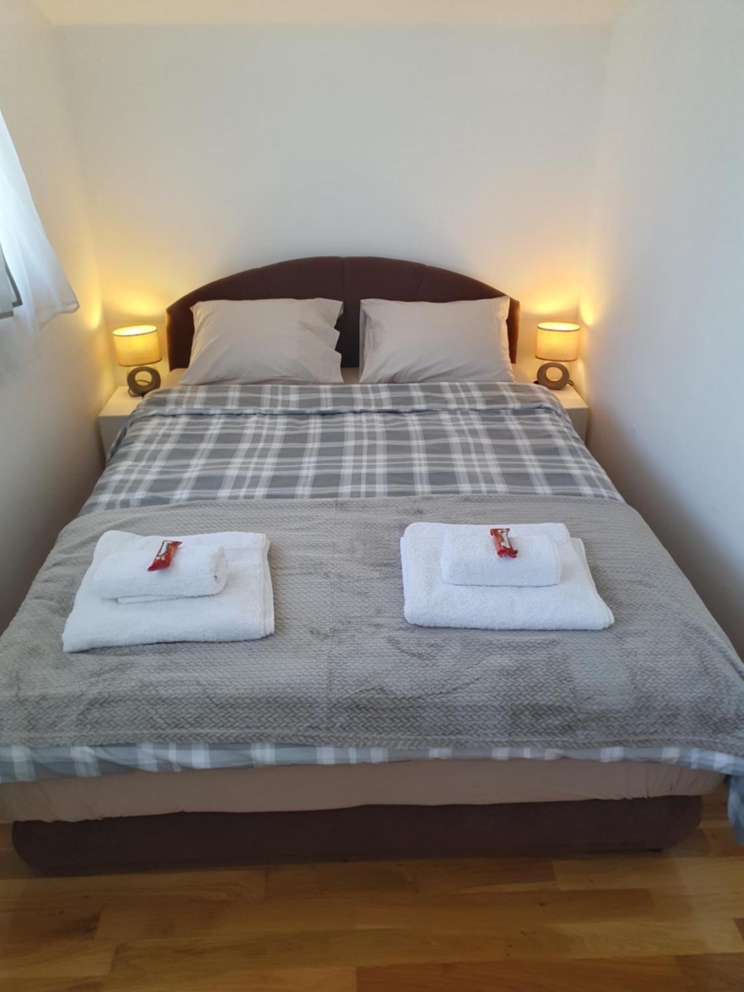 Ada Mall-beograd 2 Bedroom Apartment *
